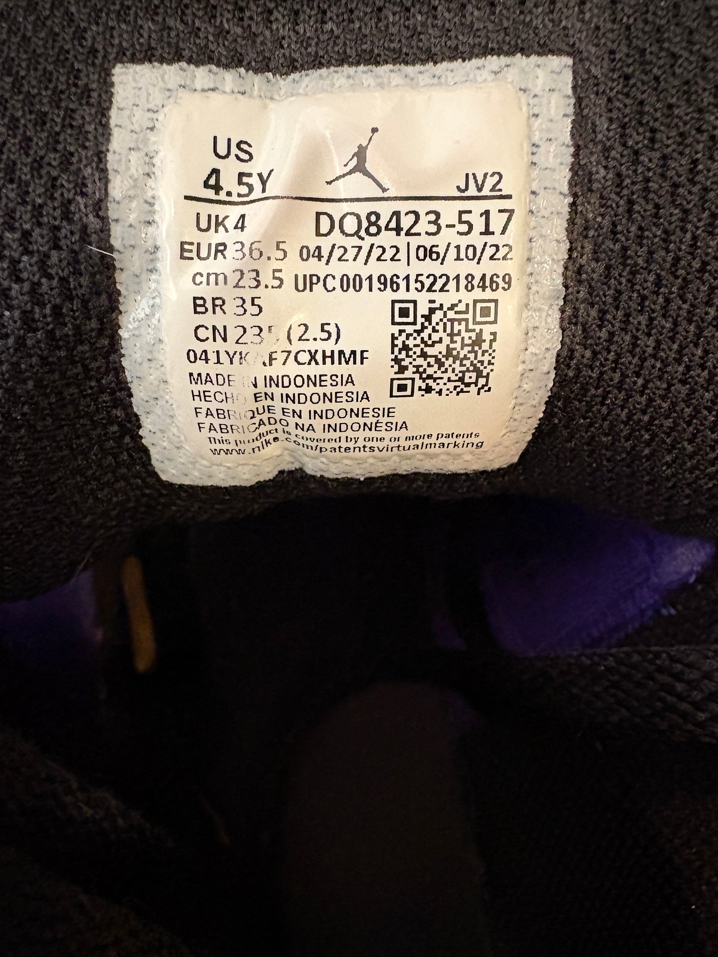 AIR JORDAN 1 MID (GS) SIZE 4.5Y DARK CONCORD/TAXI-WHITE-BLACK DQ8423-517