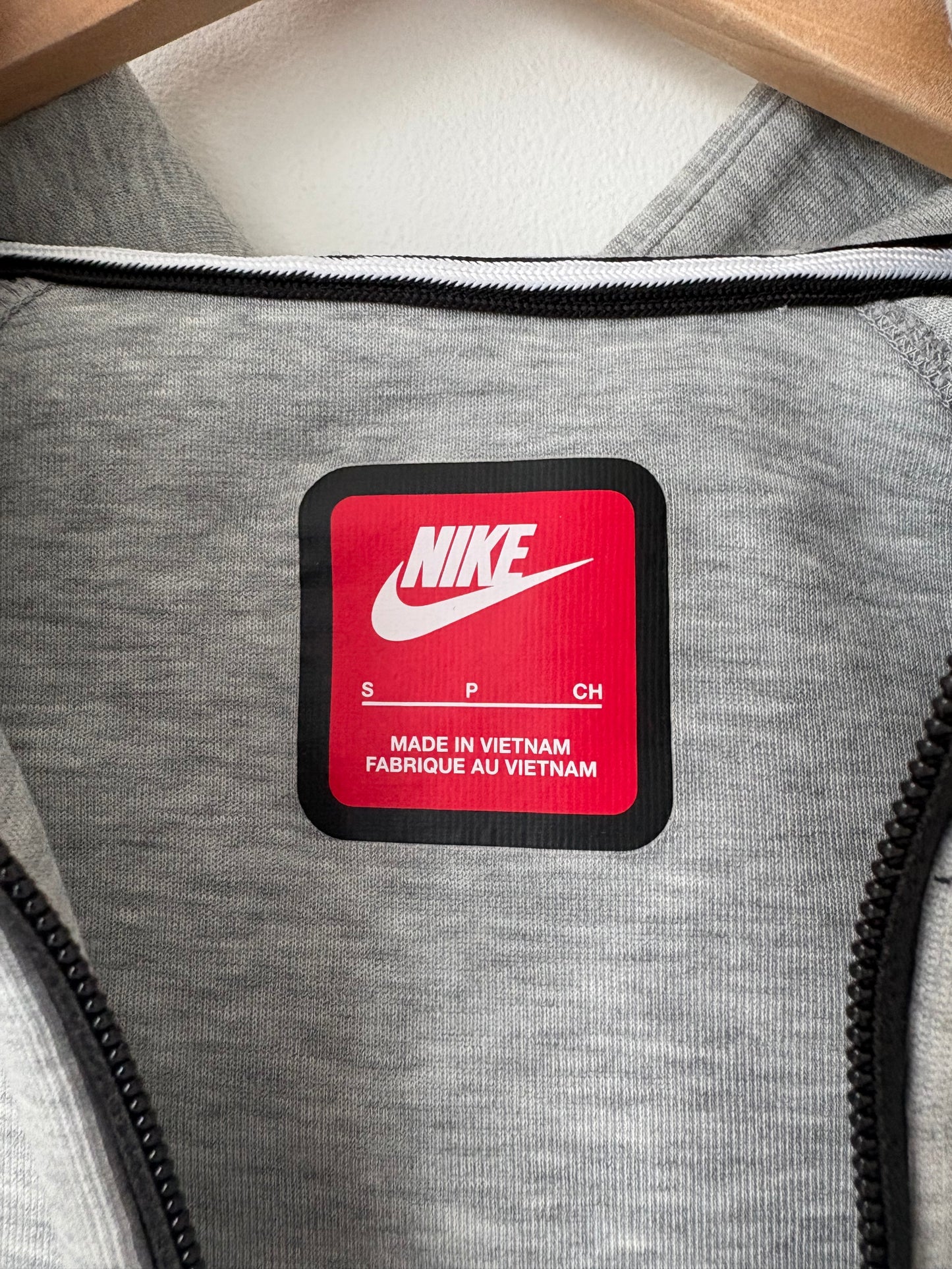 Kids Nike Tech Grey Sweatshirt