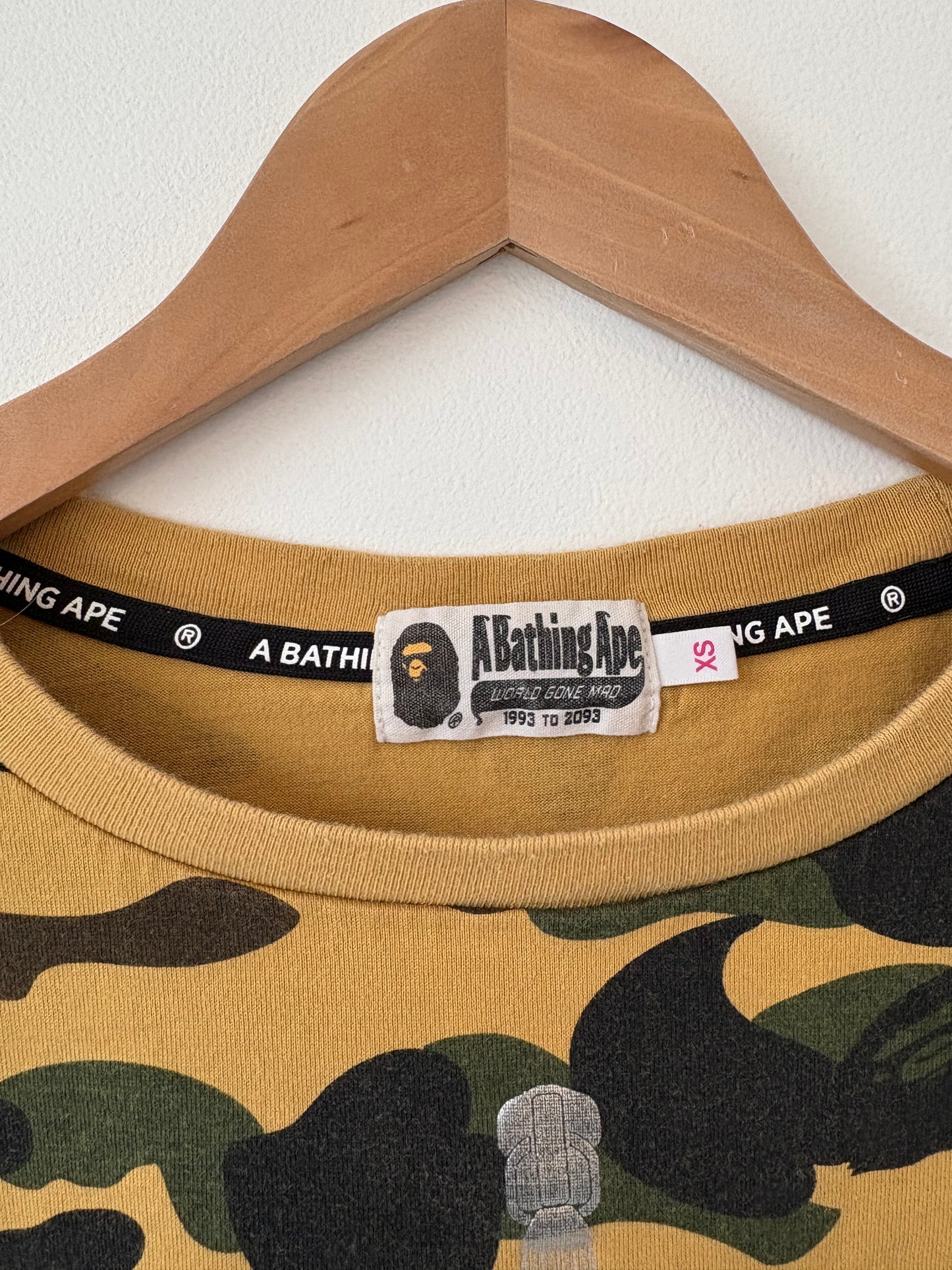 KIDS BAPE CAMO SHARK FACE T-SHIRT